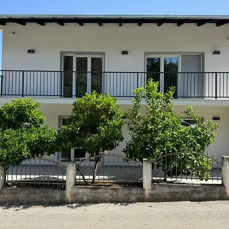 Frane-apart - Ciovo * Trogir